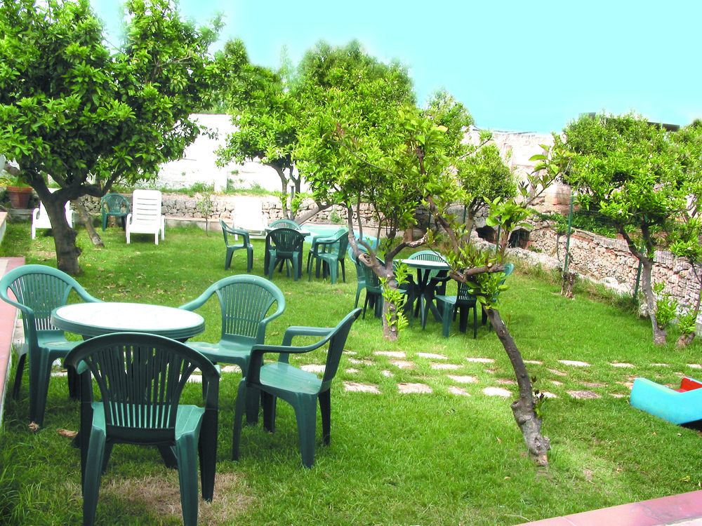 Albergo Masseria Refrigerio أوستوني المظهر الخارجي الصورة